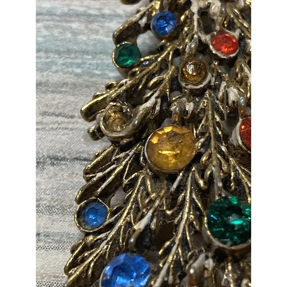 Signed ART Gold‎ Tone Christmas Tree Brooch Pin Missing 1 Stone Holiday Jewelry